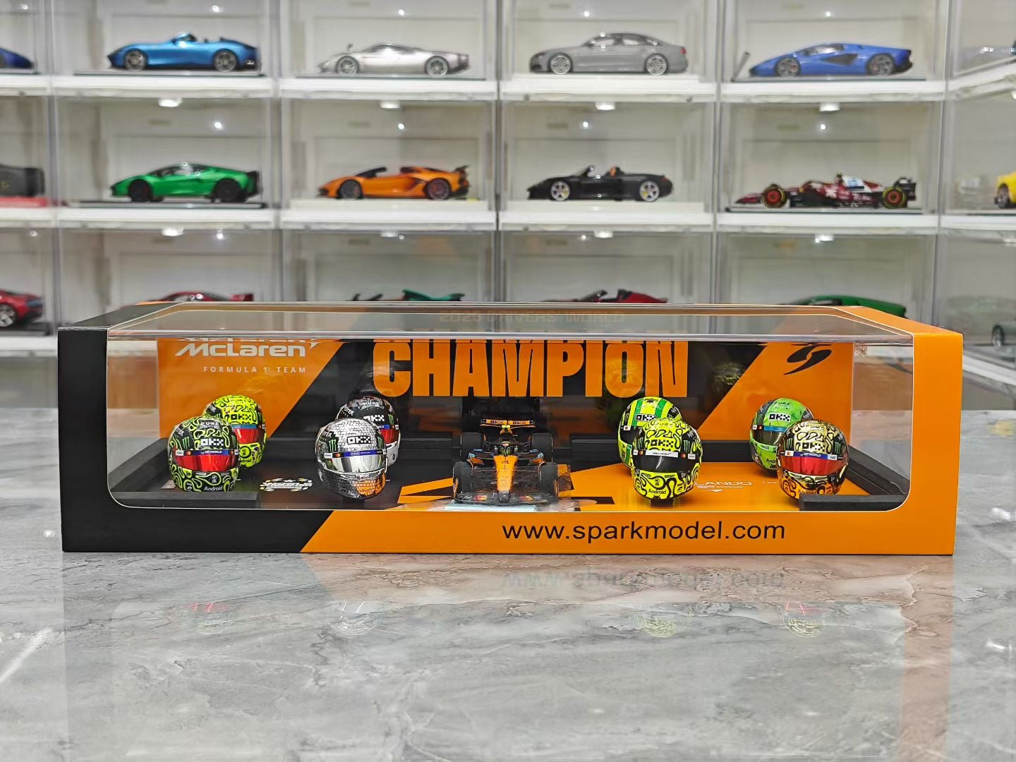 SPARK 1/43 Beijing Exhibition Edition 2025 Abu Dhabi Norris F1 Set