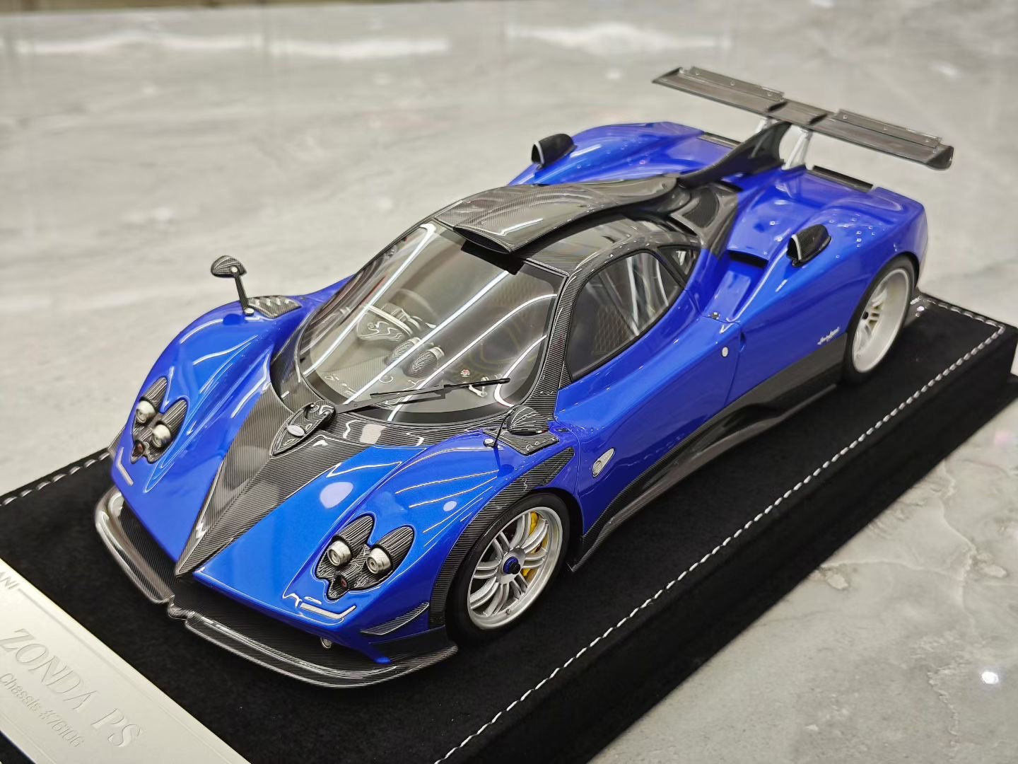 HH Model 1/18 Pagani Zonda 760