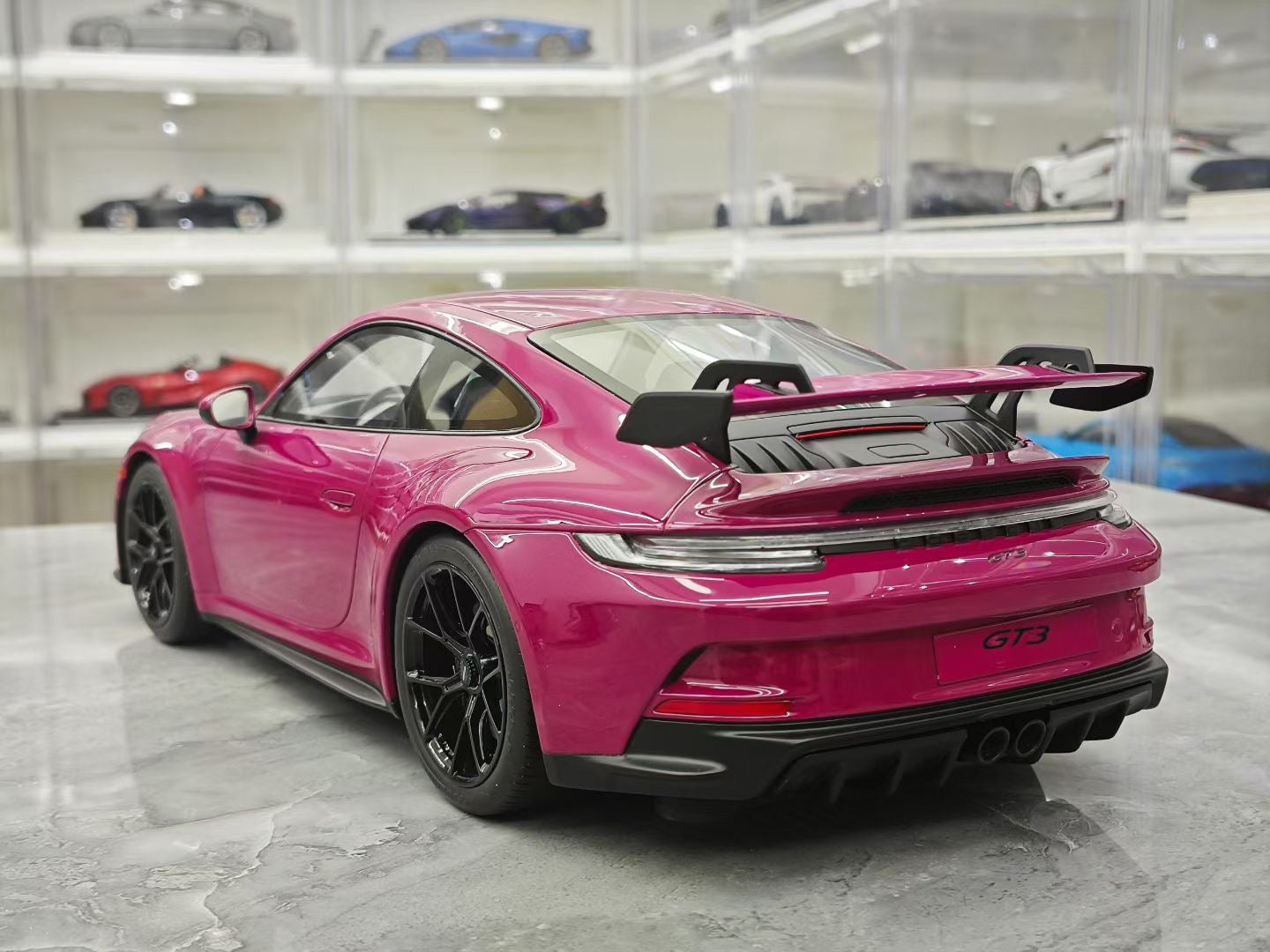 GT Spirit 1/12 Porsche 911 992 GT3