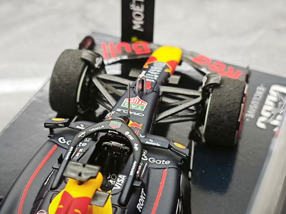 Minichamps 2025 Italian GP (Monza) Red Bull RB21 – Max Verstappen – F1 Special Edition 1:43
