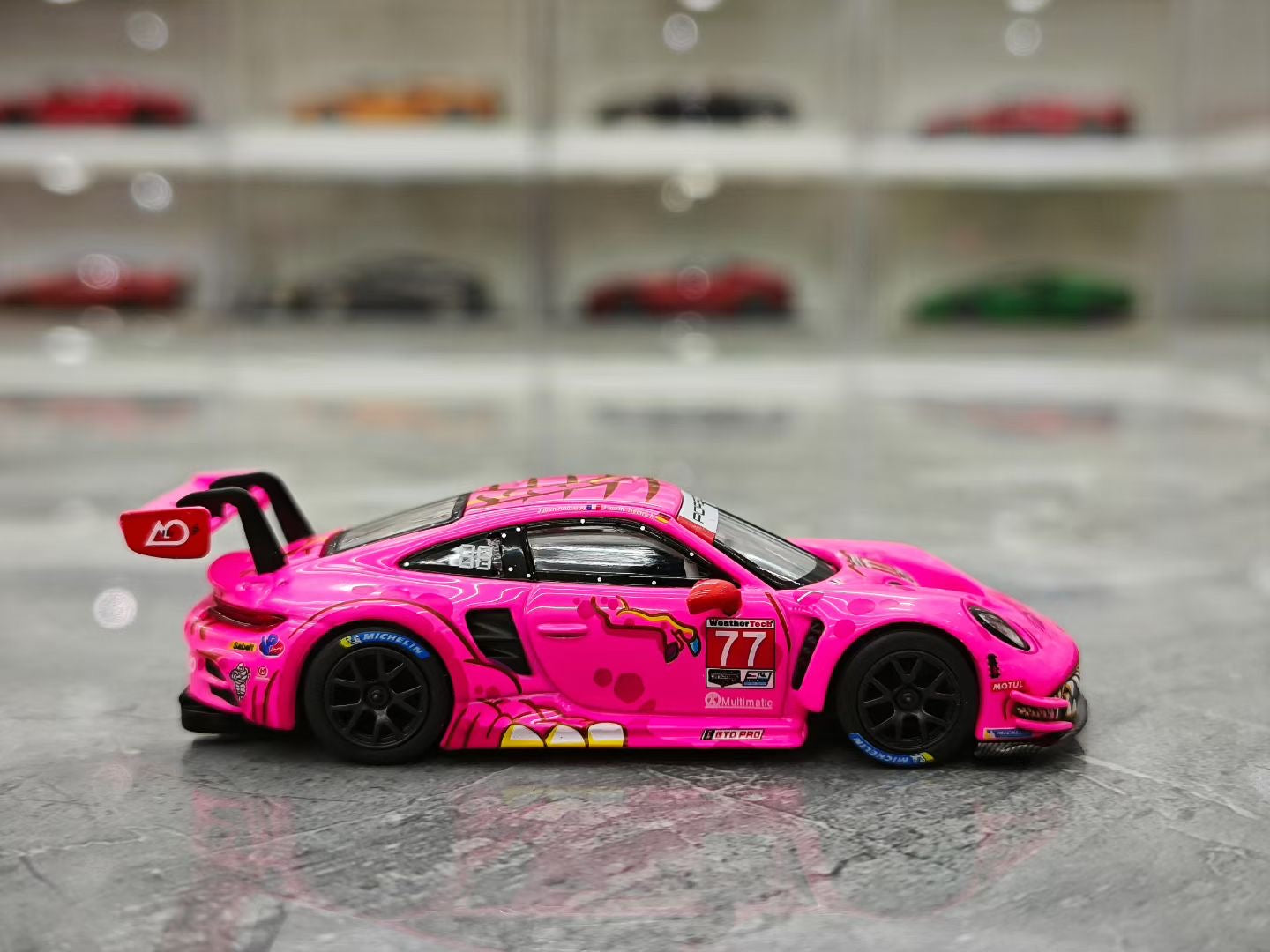 MINI GT 1/64 Porsche 911 GT3 R