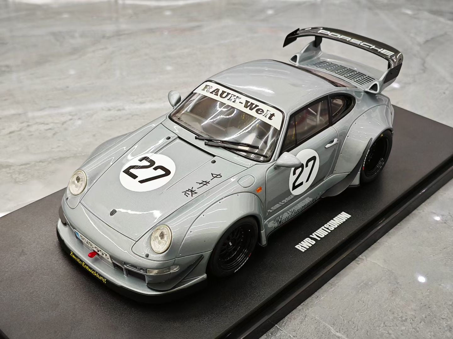 GT Spirit 1/18 Porsche 993 RWB