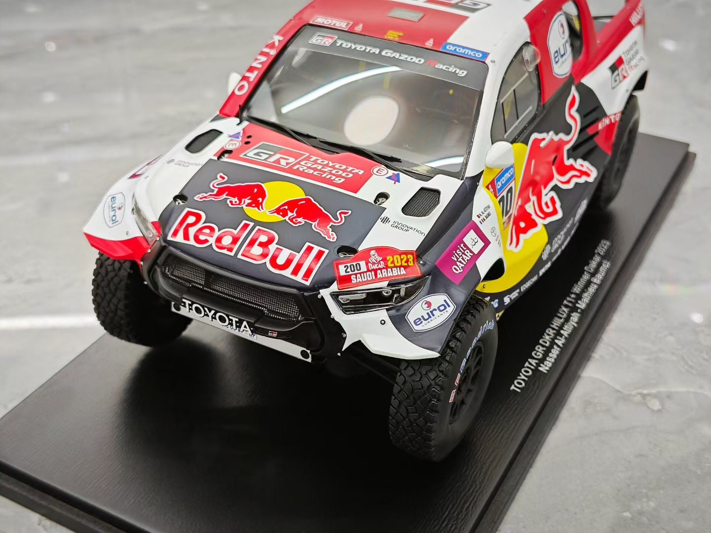 Spark 1/18 2023 Dakar Rally Victory Toyota HILUX No. 200