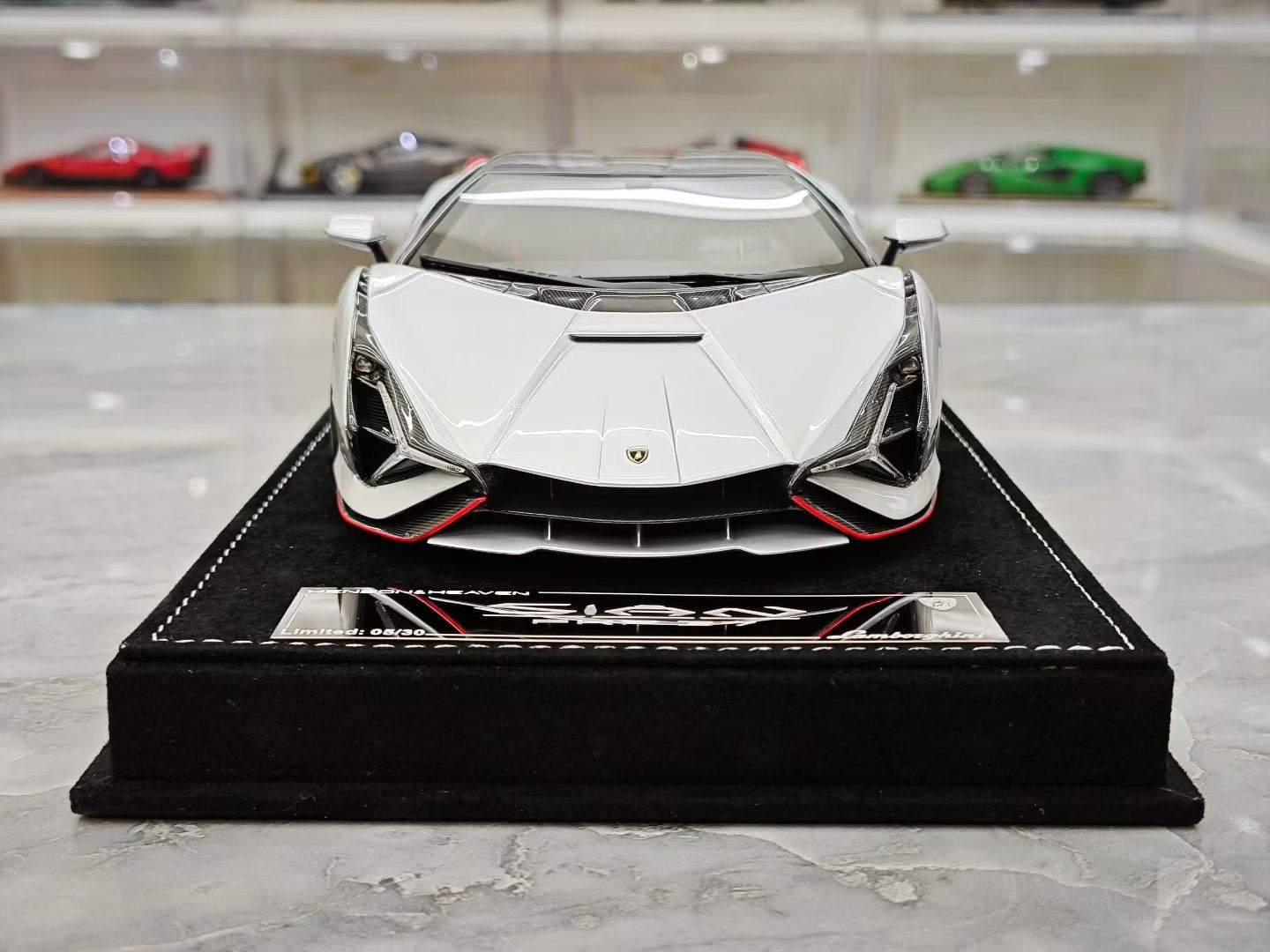 HH Model 1/18 Lamborghini Sian FKP 37