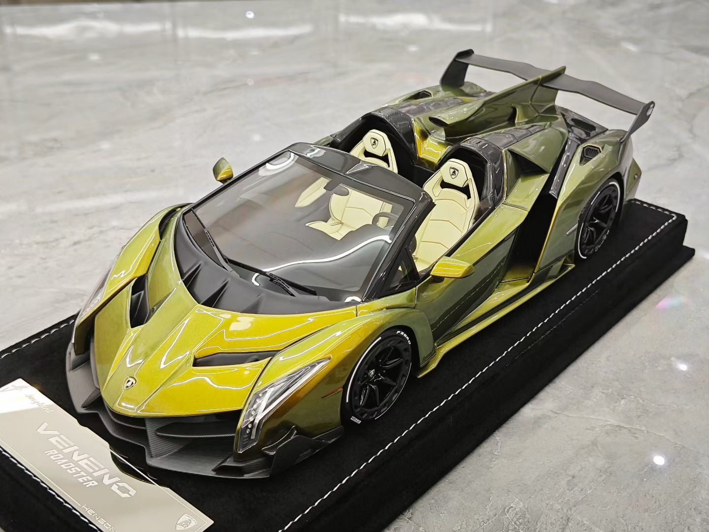 HH Model 1/18 Lamborghini Veneno Roadster