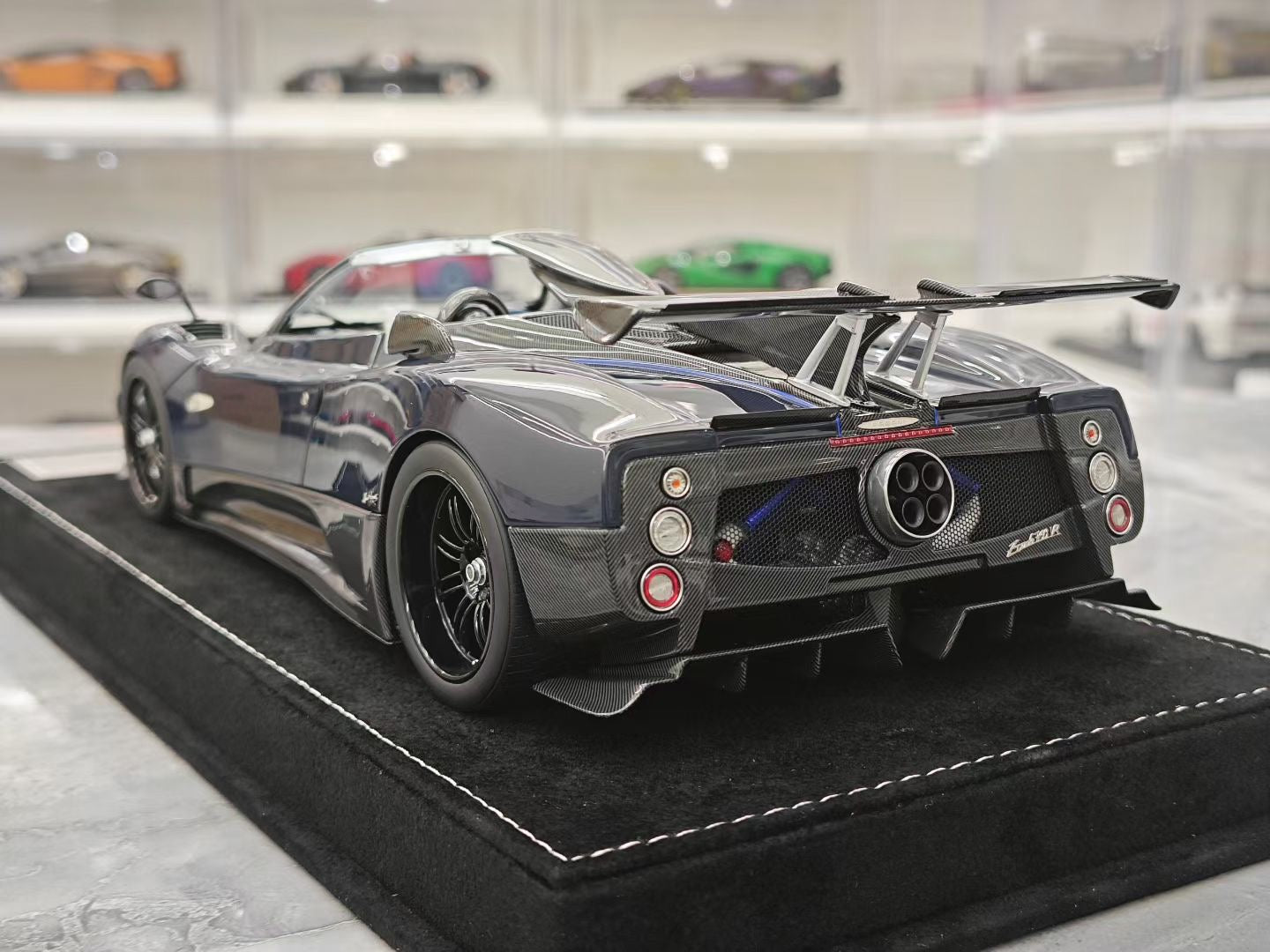 HH Model 1/18 Pagani Zonda Roadster 760 Convertible
