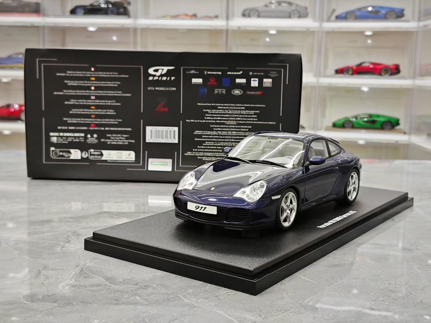 GT Spirit 1/18 Porsche 911 996.2 Carrera 4S