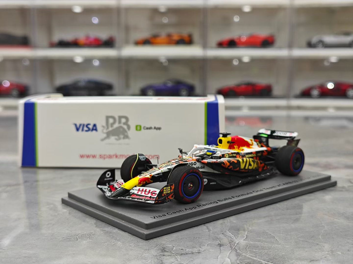 SPARK 2025 US GP – RB Team (Hadjar/Lawson) – F1 1:43 Scale –