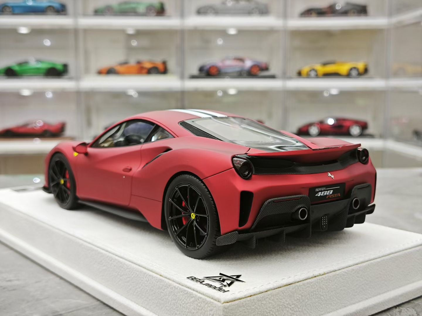 BBA Model Ferrari 488 Pista 1:18