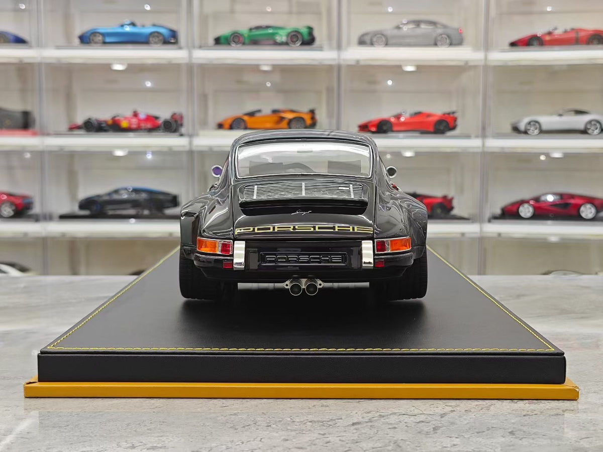 IVY Porsche 911 Singer Custom Edition Resin Model (1:12 Scale)