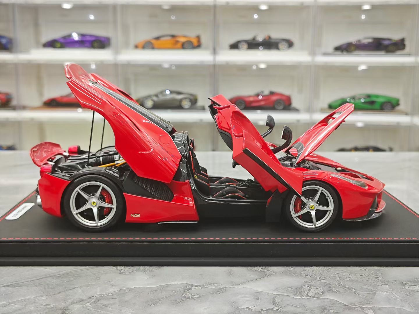 BBR 1/18 Ferrari LaFerrari Convertible Alloy Silver Wheels