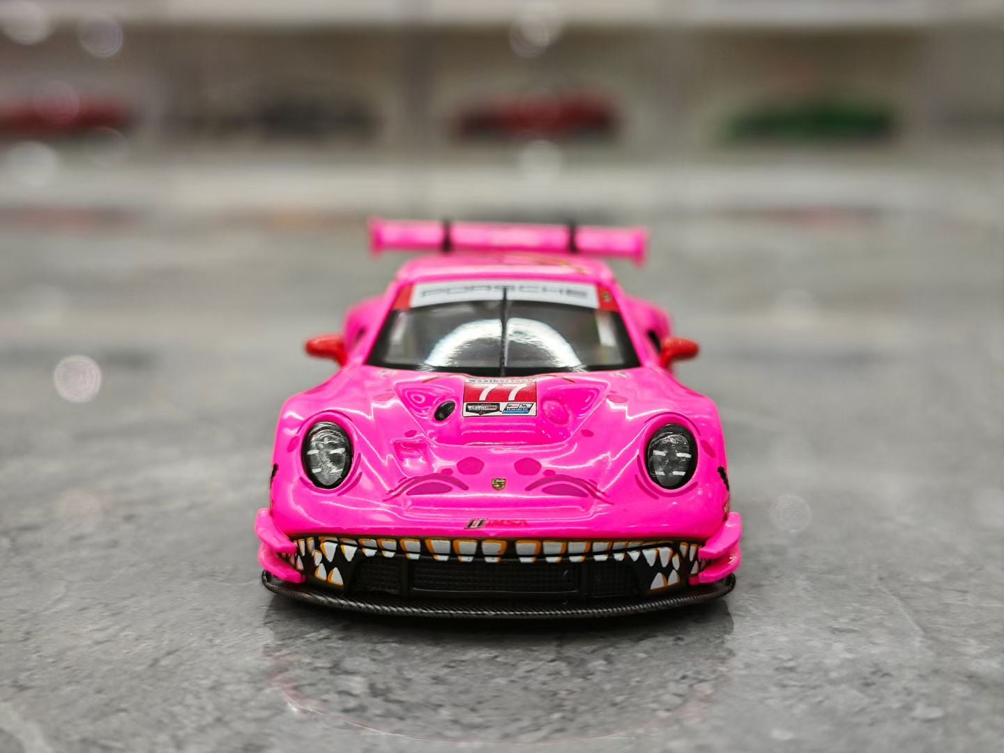 MINI GT 1/64 Porsche 911 GT3 R