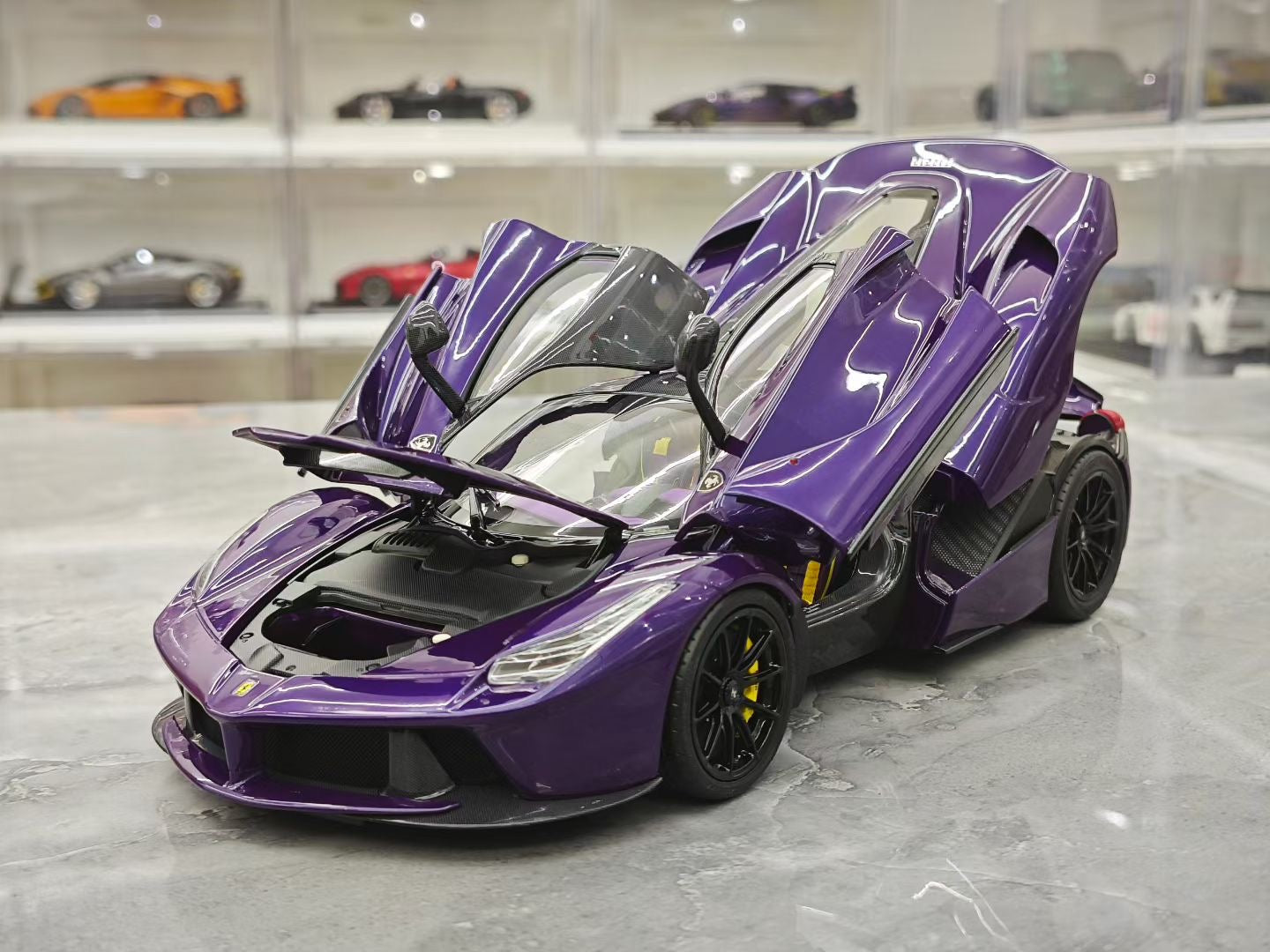 BBR 1/18 Ferrari LaFerrari Dubai Purple Alloy Full Open