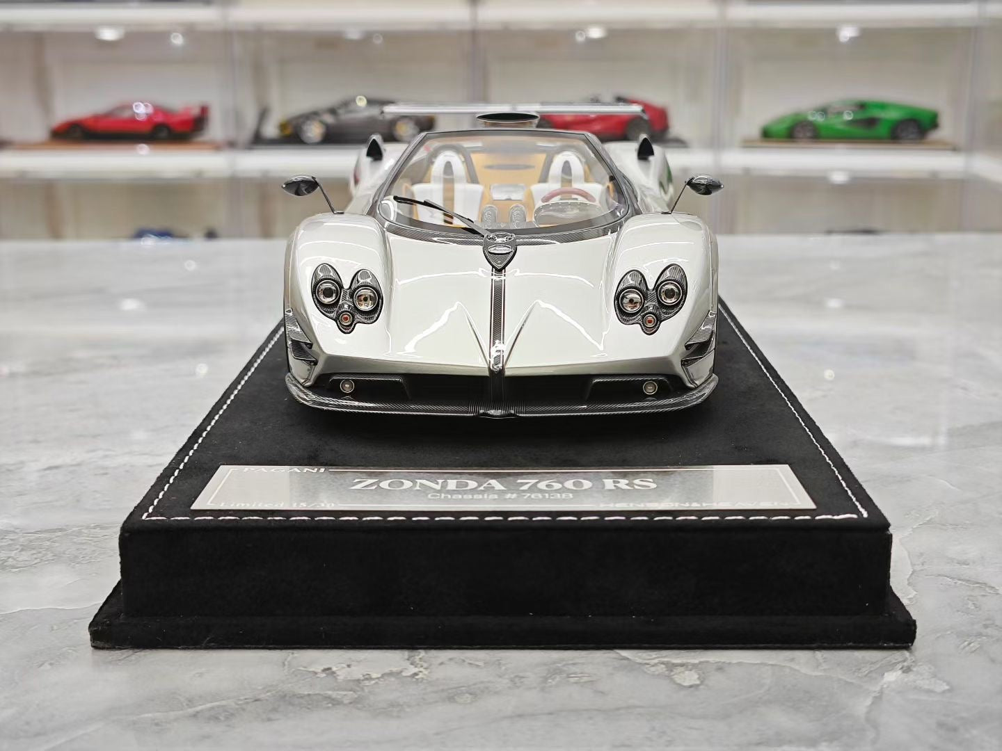 HH Model 1/18 Pagani Zonda Roadster 760