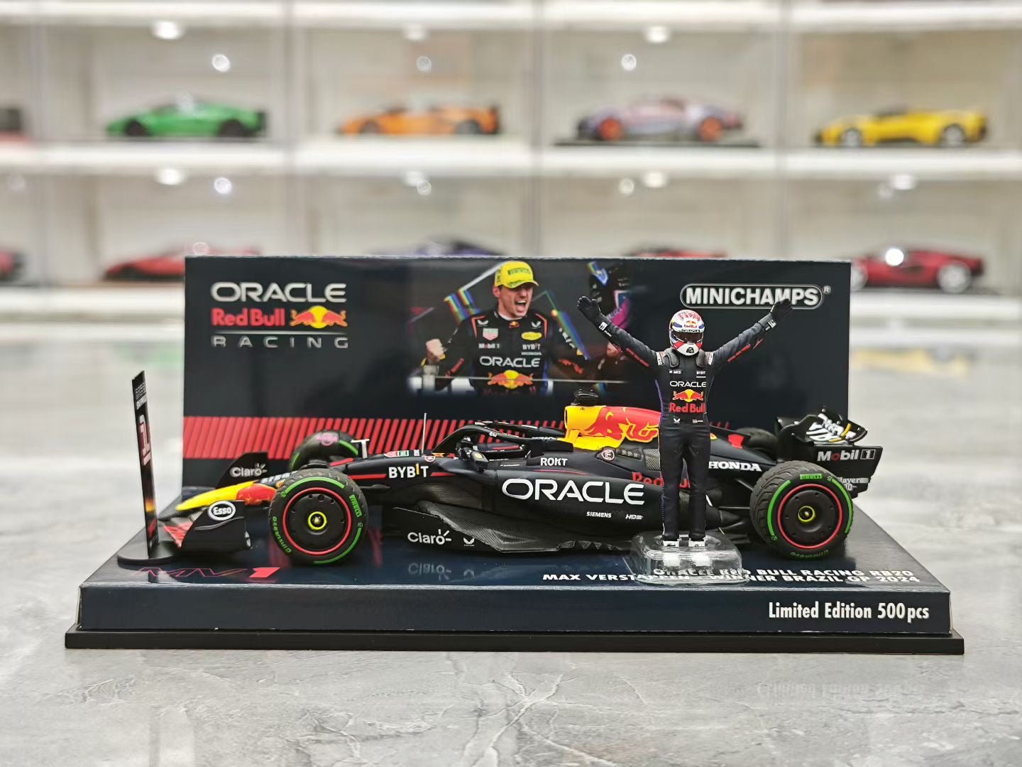 Minichamps 2024 Brazilian GP Red Bull RB20 Verstappen F1 Special Edition 1:43