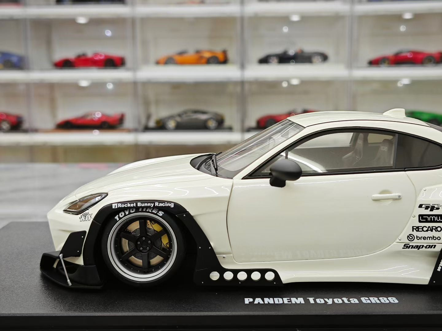 GT Spirit 1/18 Toyota GR86 PANDEM