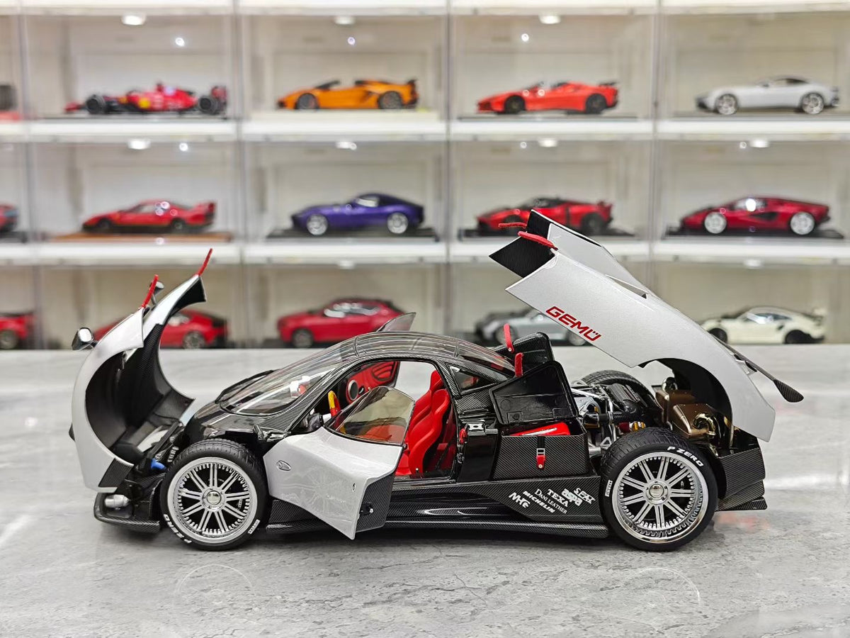 AR Pagani Zonda F (Brown) – 1:18 Die-cast Model