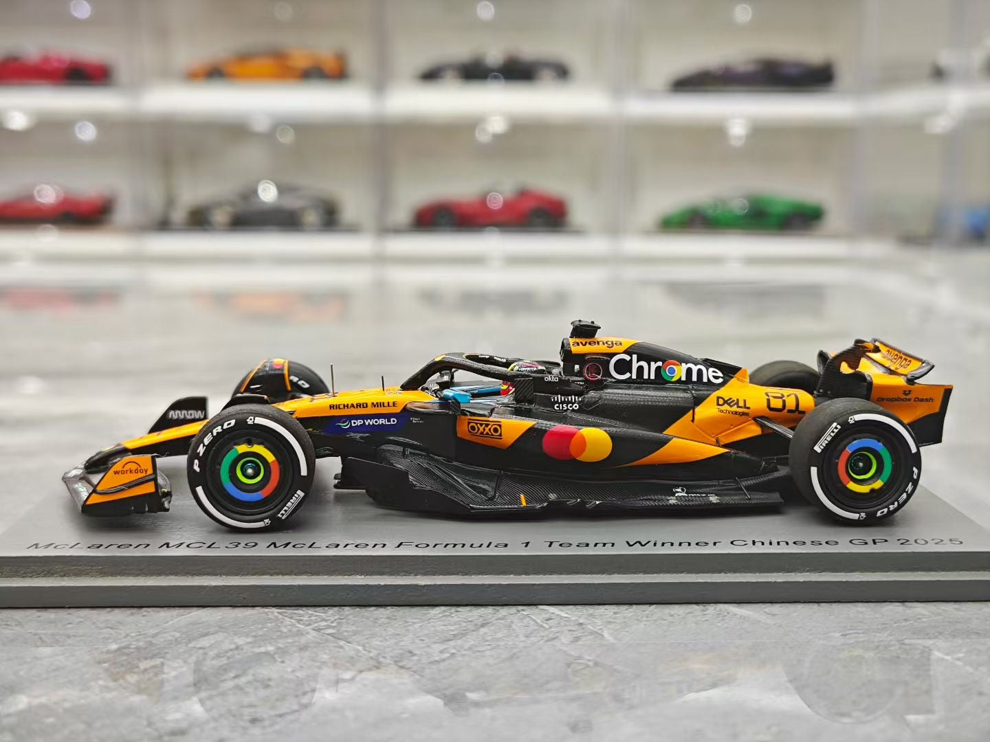 Spark 1/43 2025 Chinese Grand Prix MCL39 Piastri F1