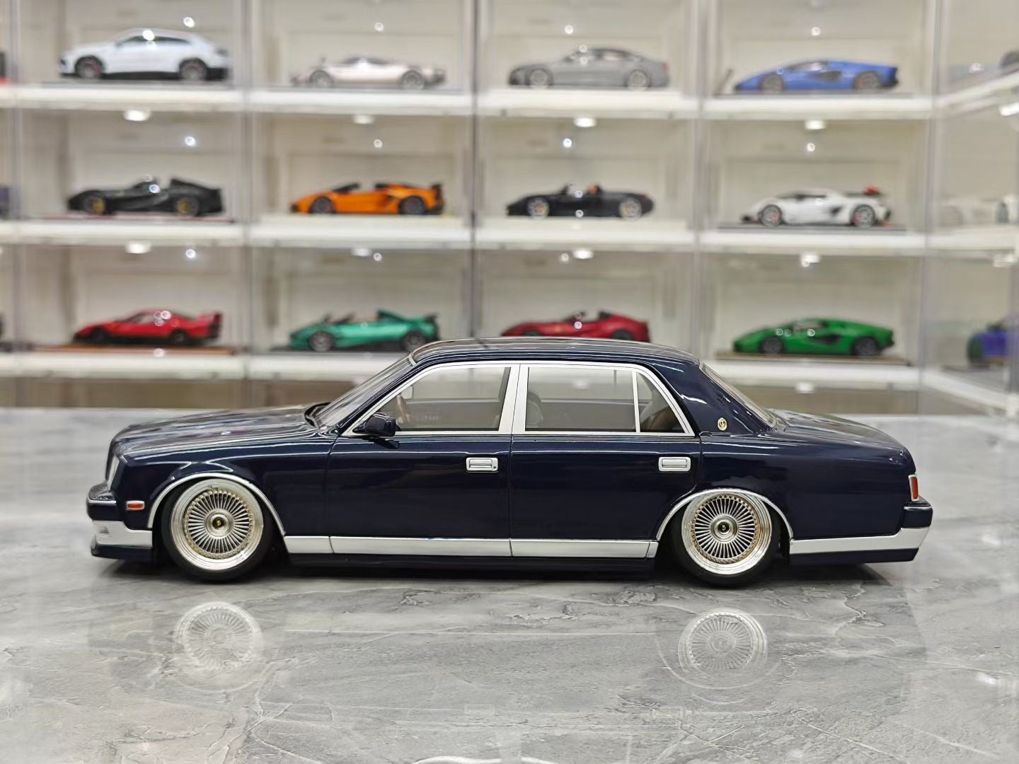OTTO 1/18 Toyota Century V12 Resin