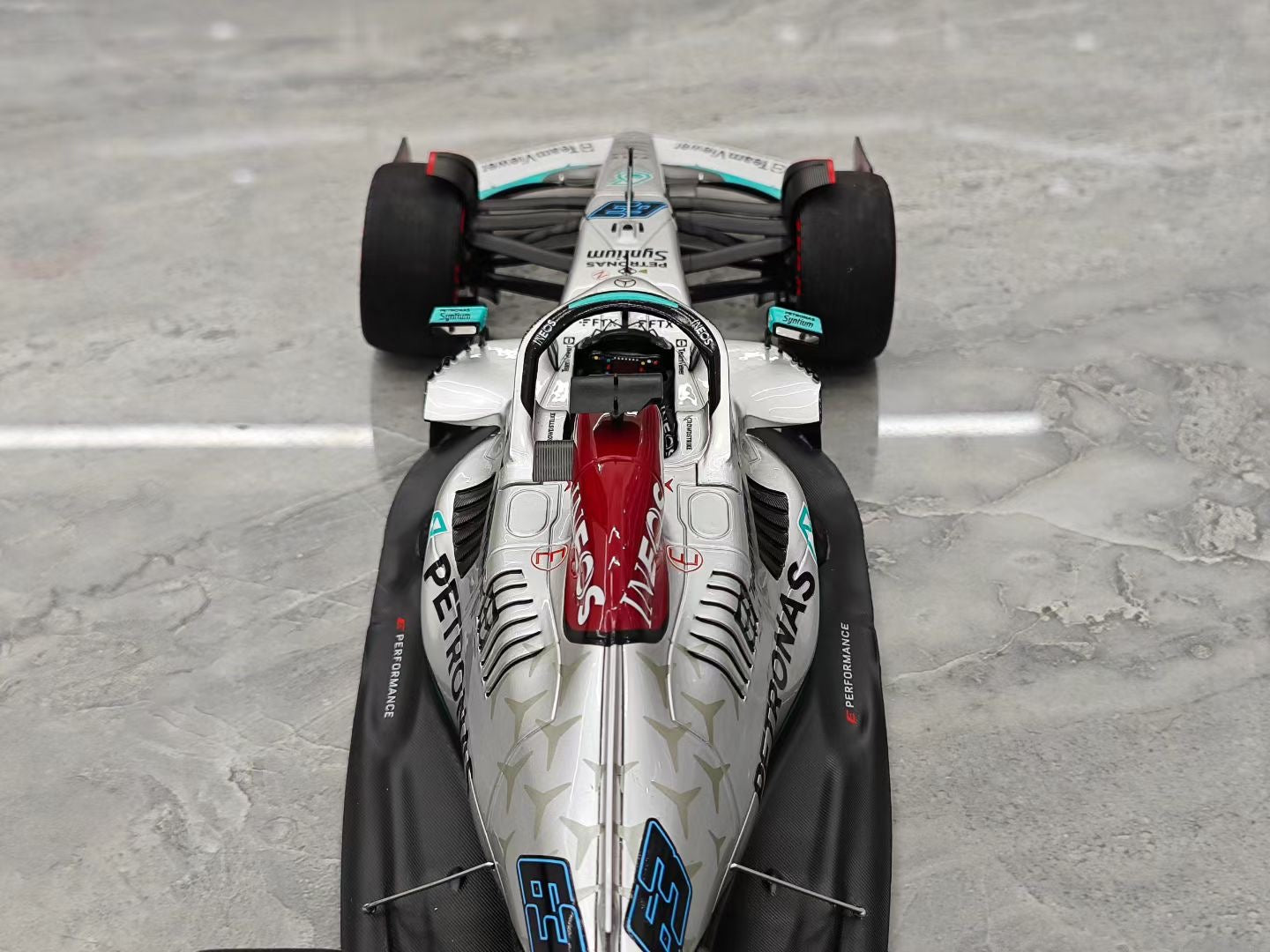 Minichamps 1:18 2022 Spanish Grand Prix W13 – Russell (F1 Diecast)