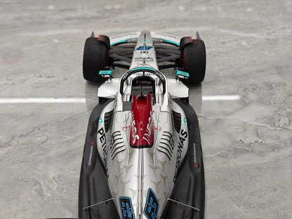 Minichamps 1:18 2022 Spanish Grand Prix W13 – Russell (F1 Diecast)