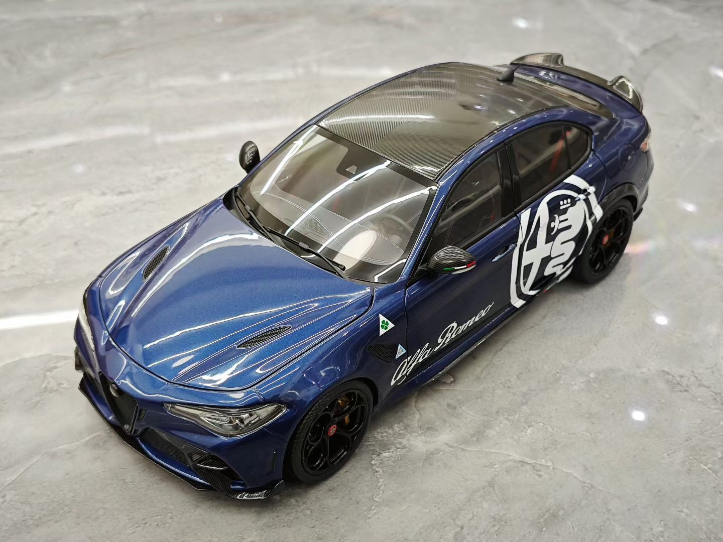 MH 1/18 Alfa Romeo Giulia GTAm