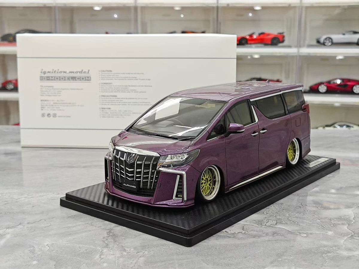 IG Toyota Alphard (H30W) Limited Edition Resin Model (1:18 Scale)