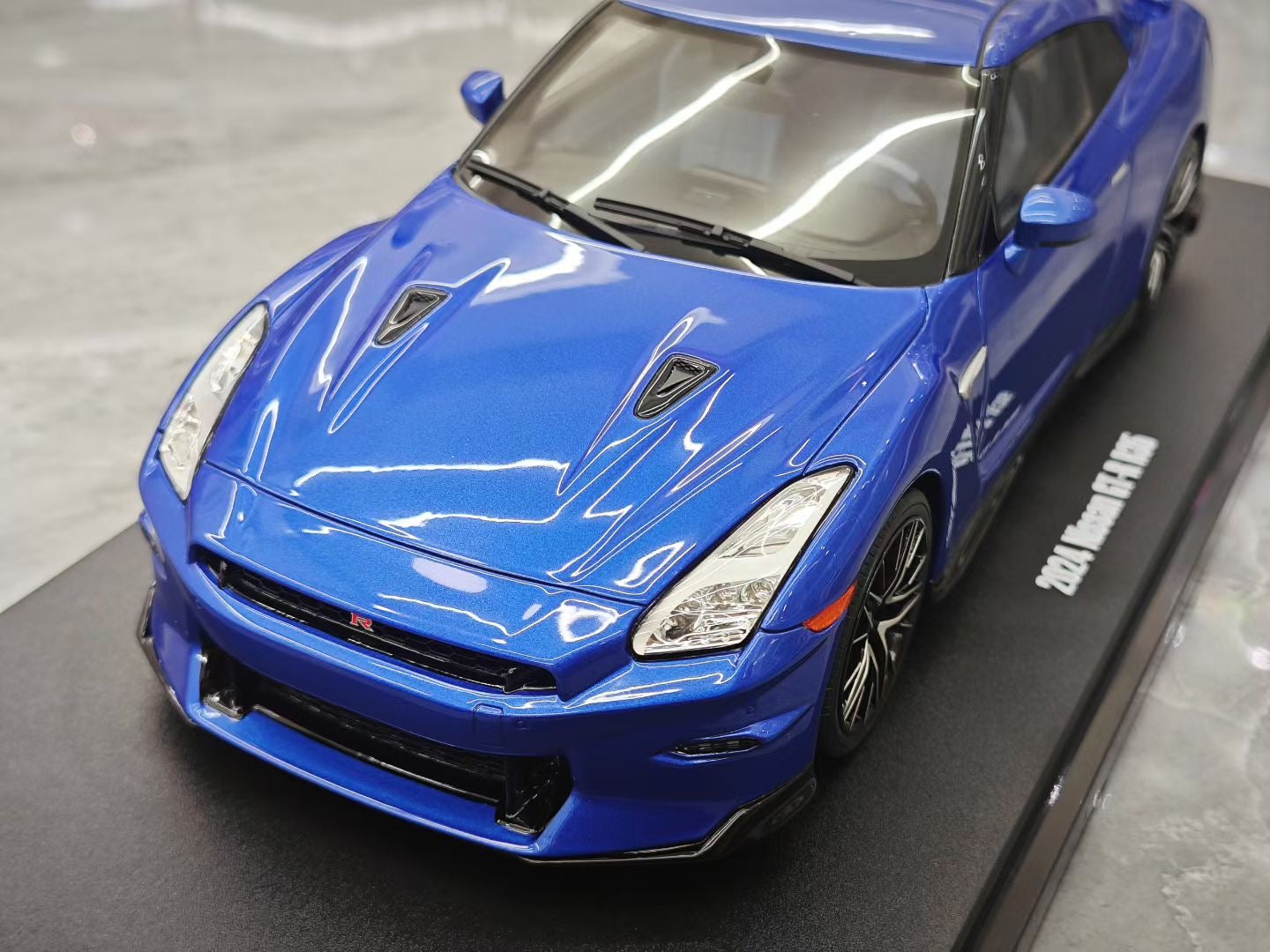 GT Spirit 1/18 Nissan GT-R R35