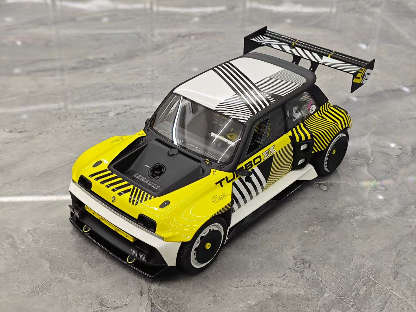 OTTO 1/18 Reynolds 5 TURBO 3E Resin