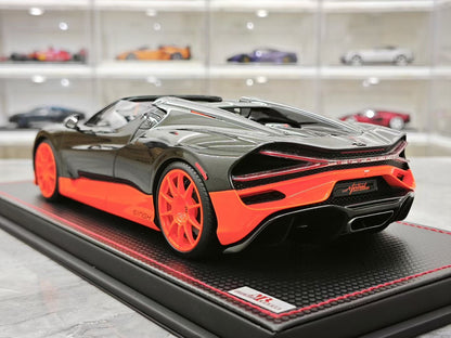 MR Bugatti W16 Mistral Roadster Limited Edition 1:18 Scale
