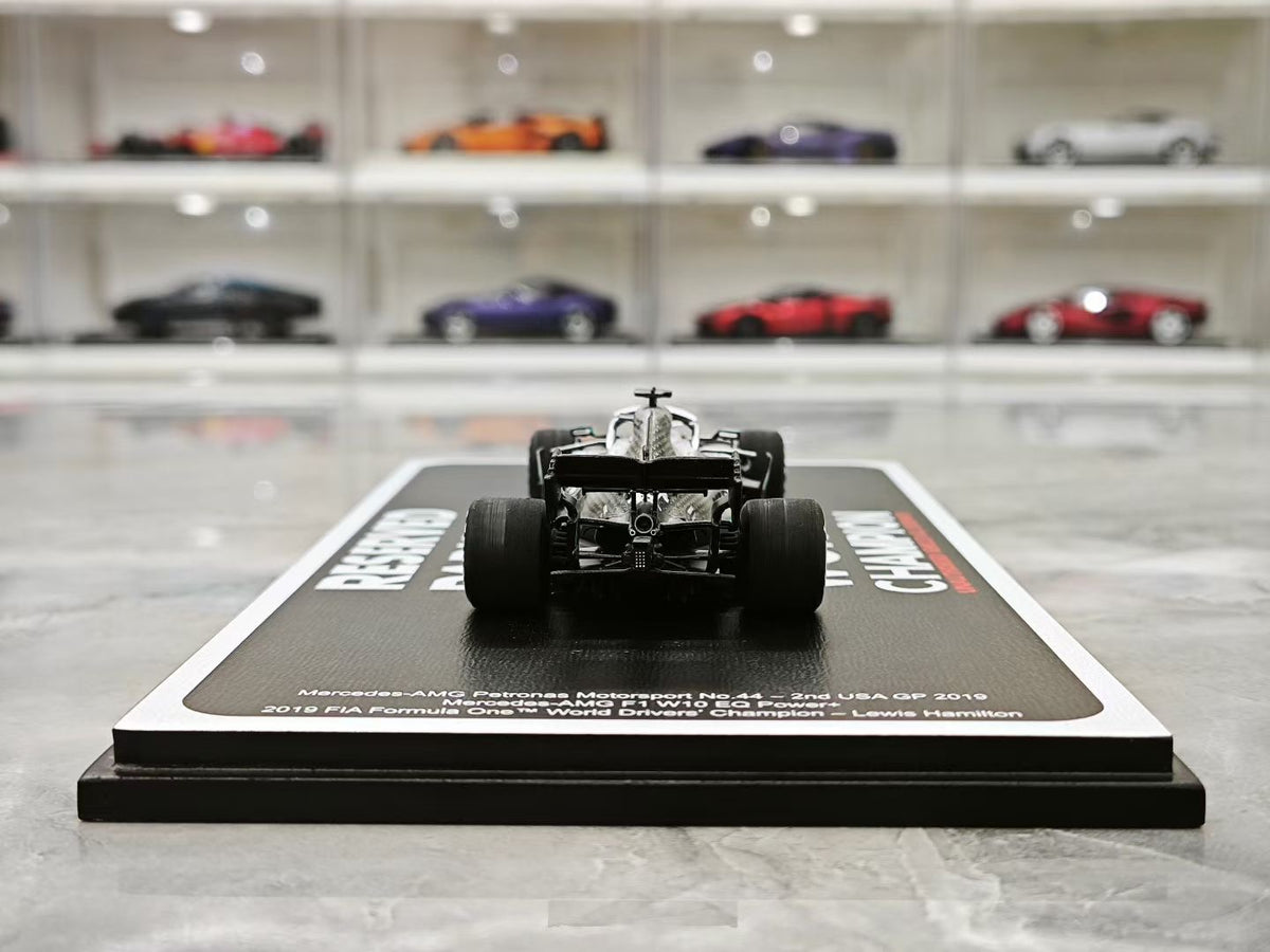Spark 1:43 scale Mercedes W10 (2019 US Grand Prix, Hamilton) –