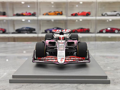 Spark 2025 Japanese GP – Haas VF-25 (Sakura Special Livery) – Ocon F1 – 1:18 Scale