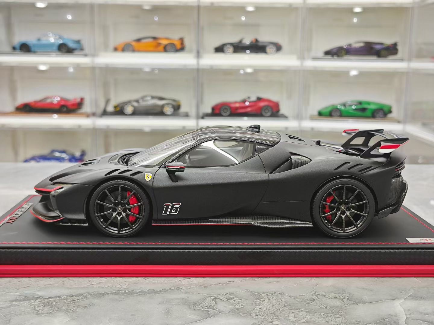 BBR 1/18 Ferrari SF90 XX Stradale Leclerc