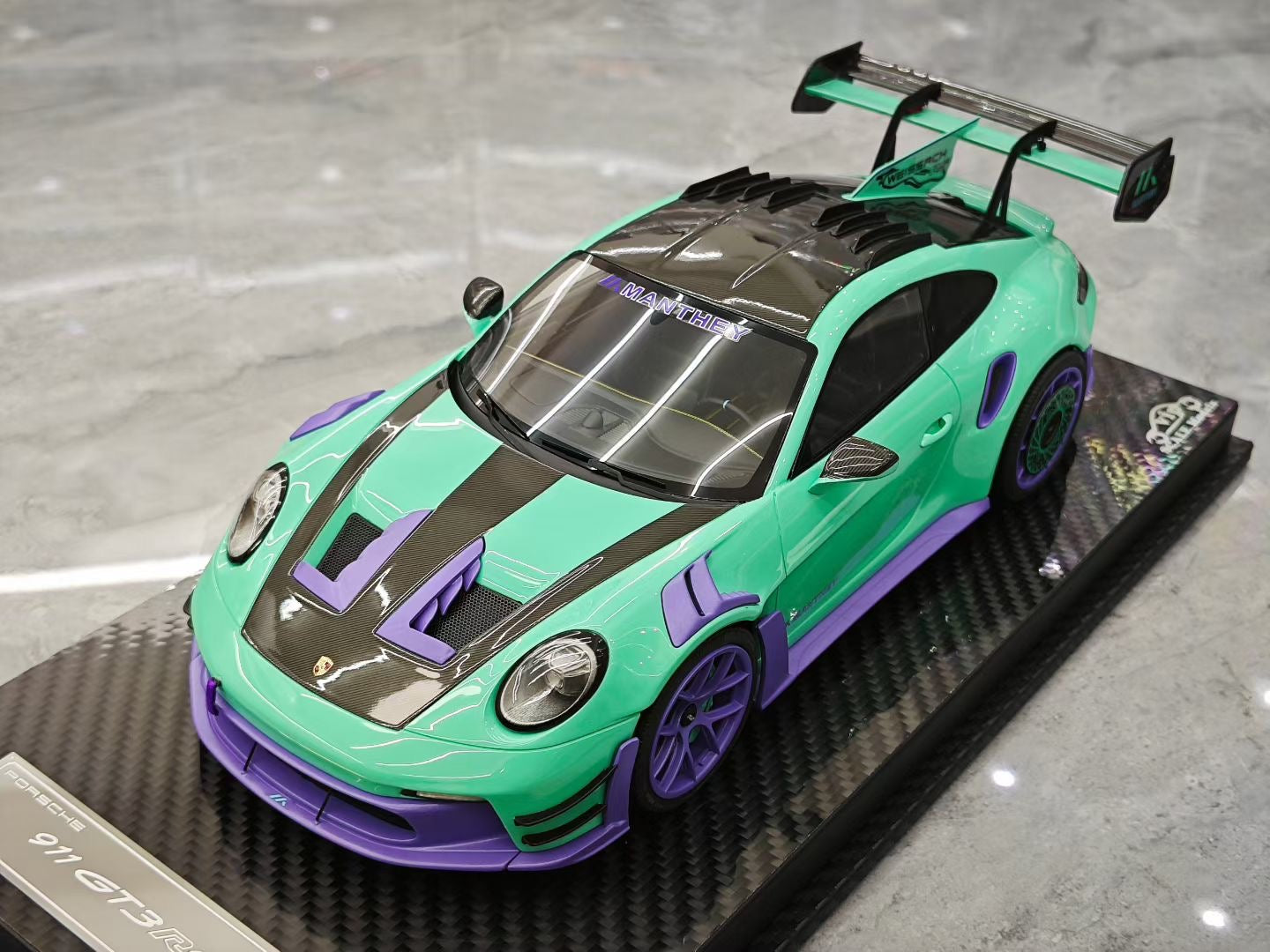 VIP 1/18 Porsche 911 GT3 RS - Manthey Racing