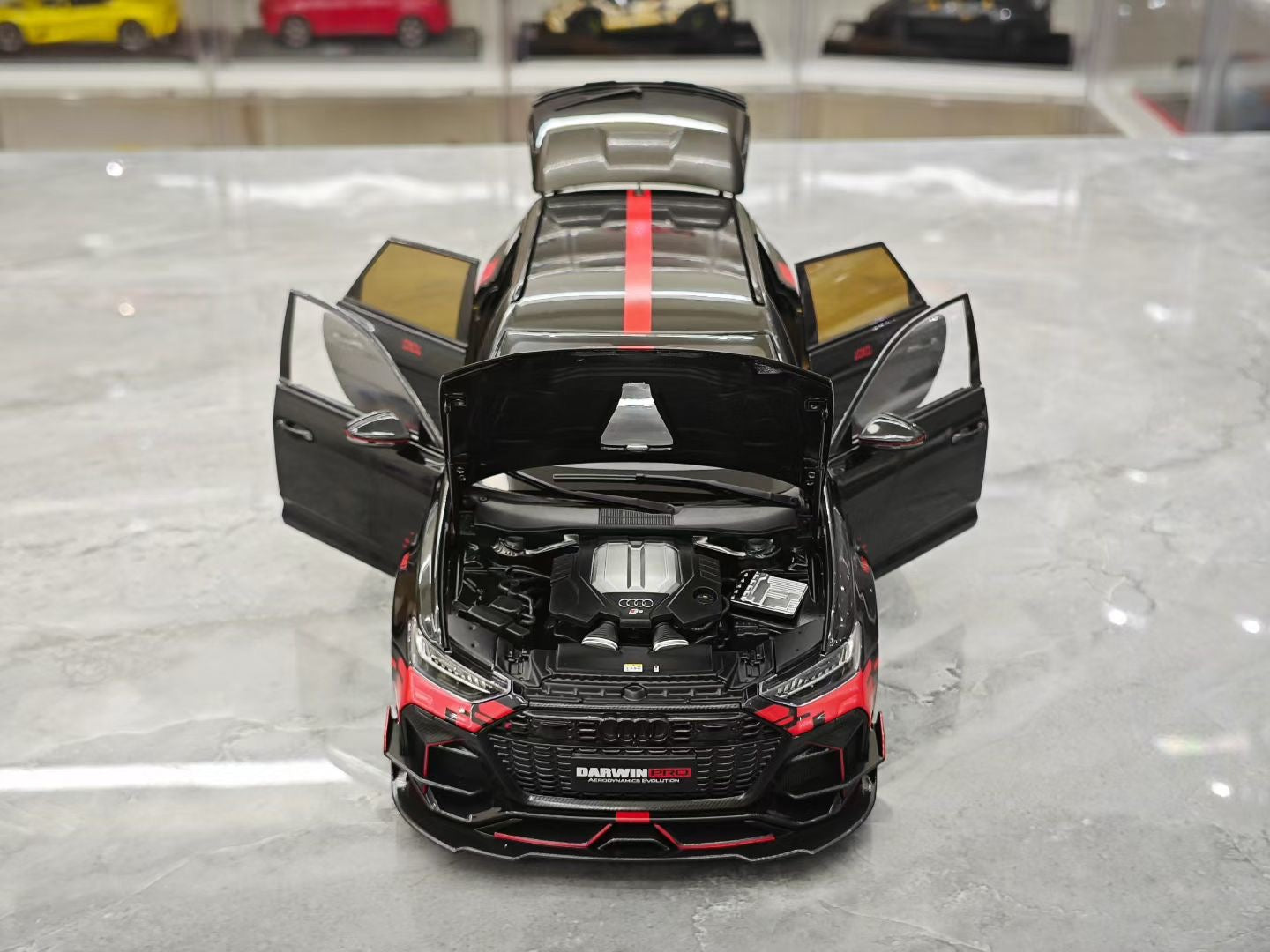 KiloWorks 1/18 Audi RS6 DarwinPRO Alloy (diecast model)