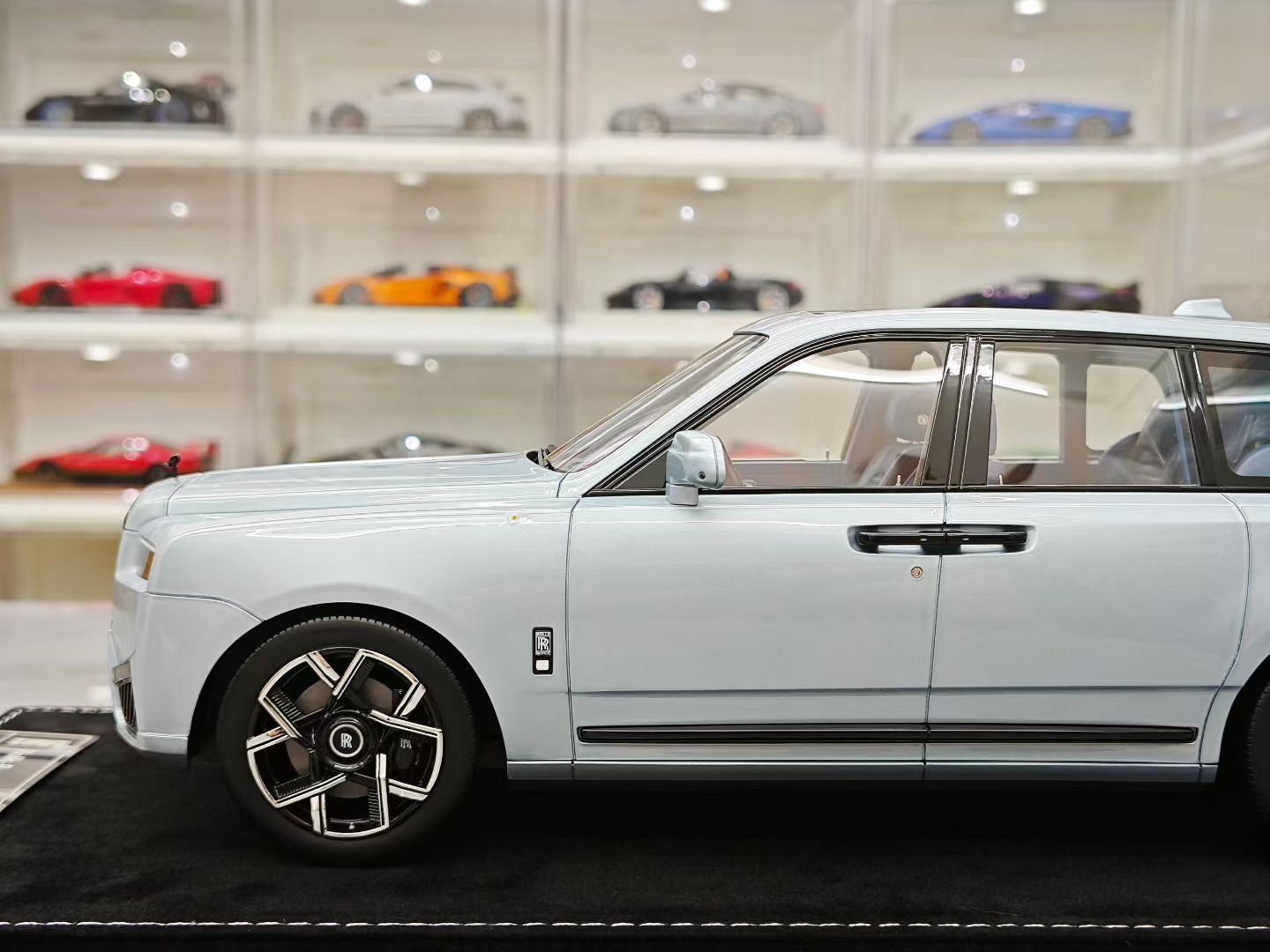 HH 1/18 Rolls-Royce Cullinan Second Generation BB Edition