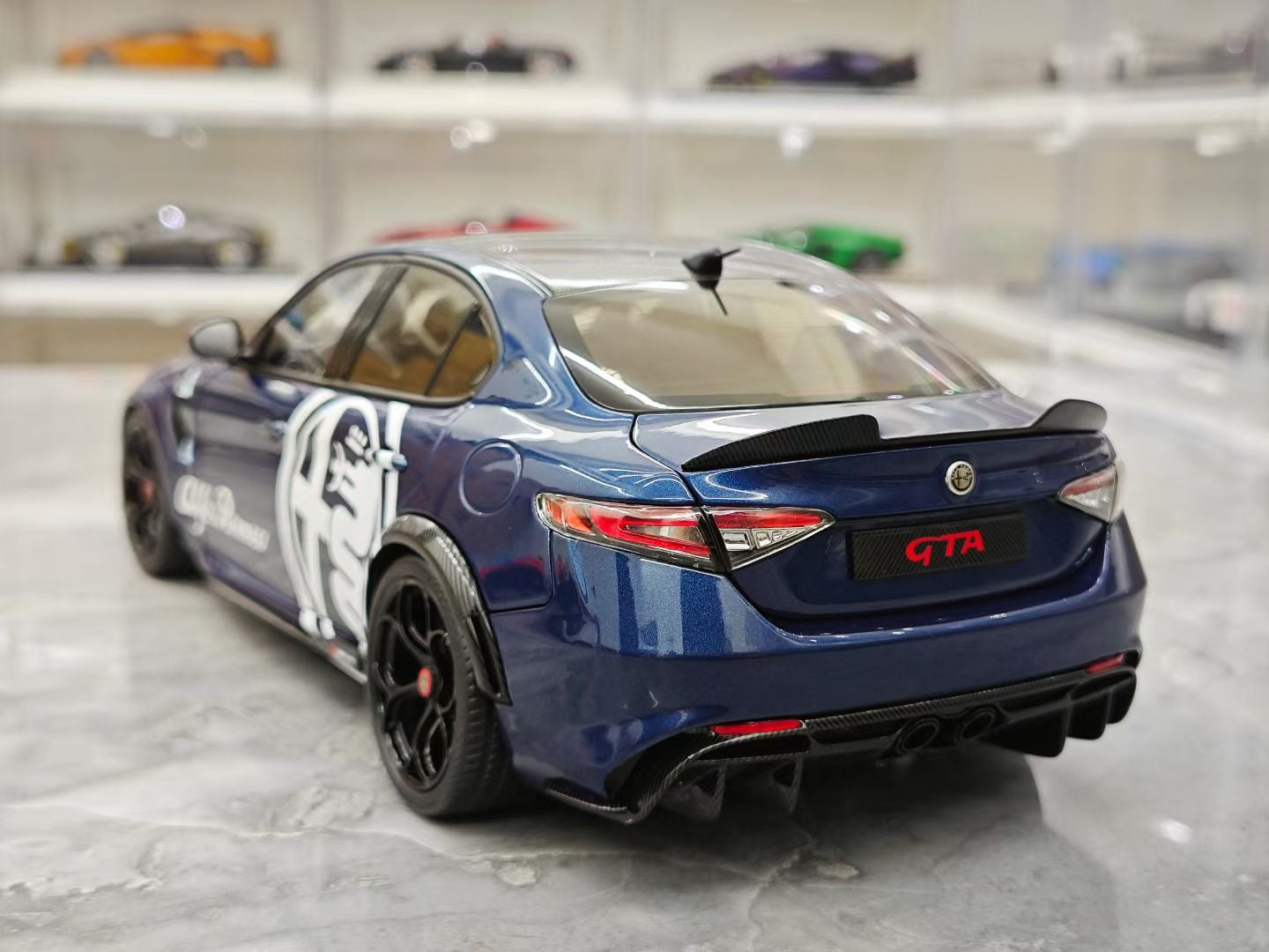MH 1/18 Alfa Romeo Giulia GTAm