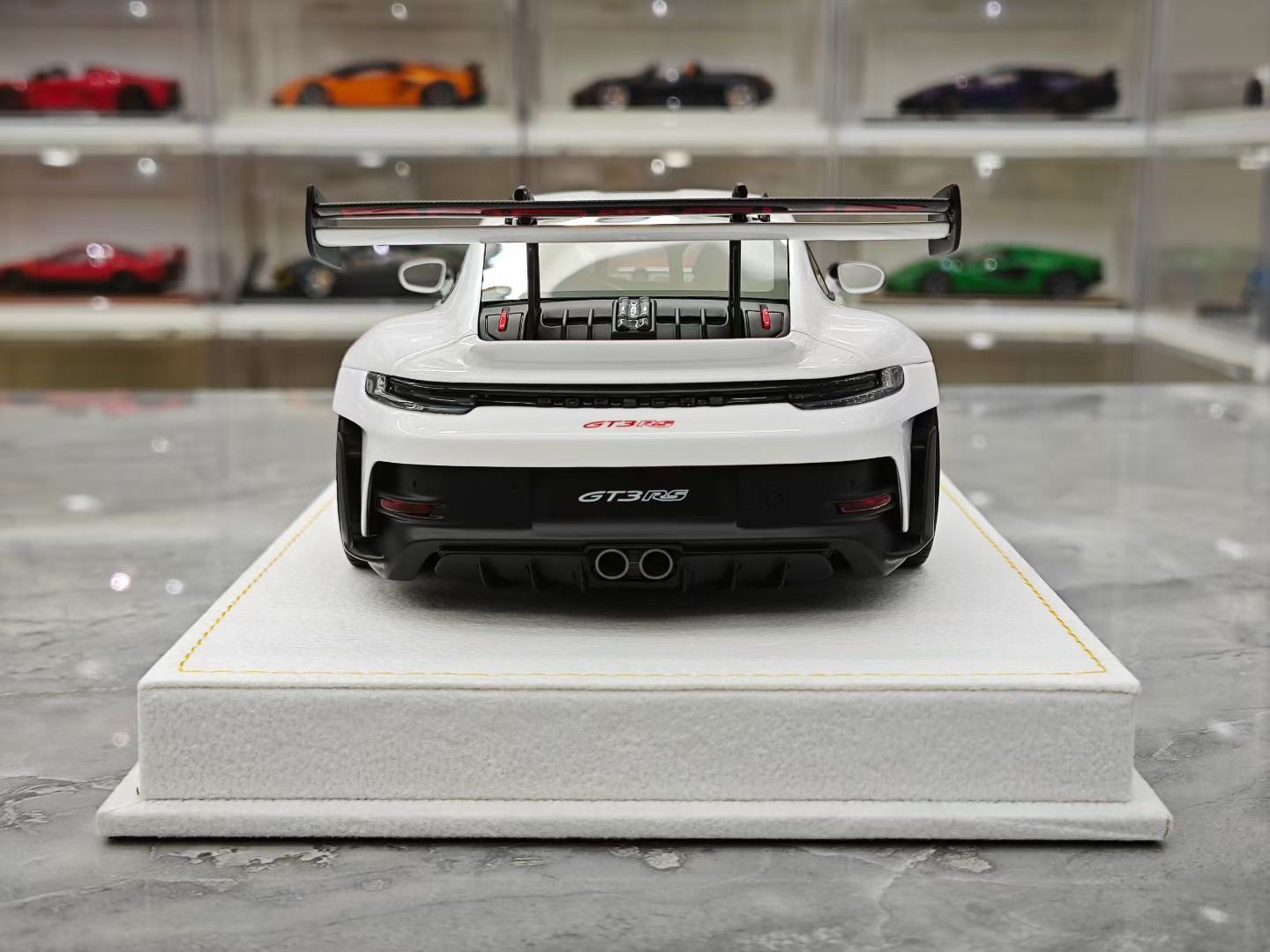 HH Model 1/18 Porsche 992.1 GT3 RS