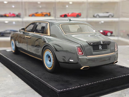 HH Model Rolls-Royce Phantom Series II (1:18 scale)