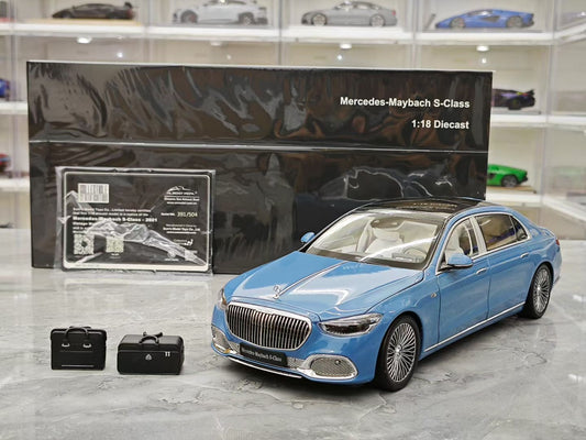 AR 1/18 Mercedes-Benz Maybach S-Class S680S