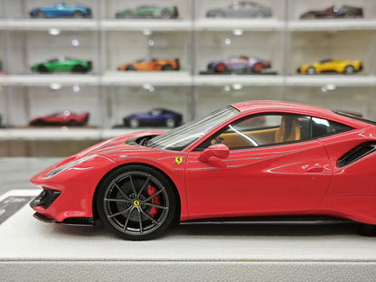 BBA Model Ferrari 488 Pista 1:18