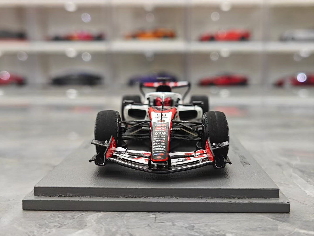 Spark 2026 Japanese GP Haas VF-26 Ocon Resin F1 1:43 Scale –
