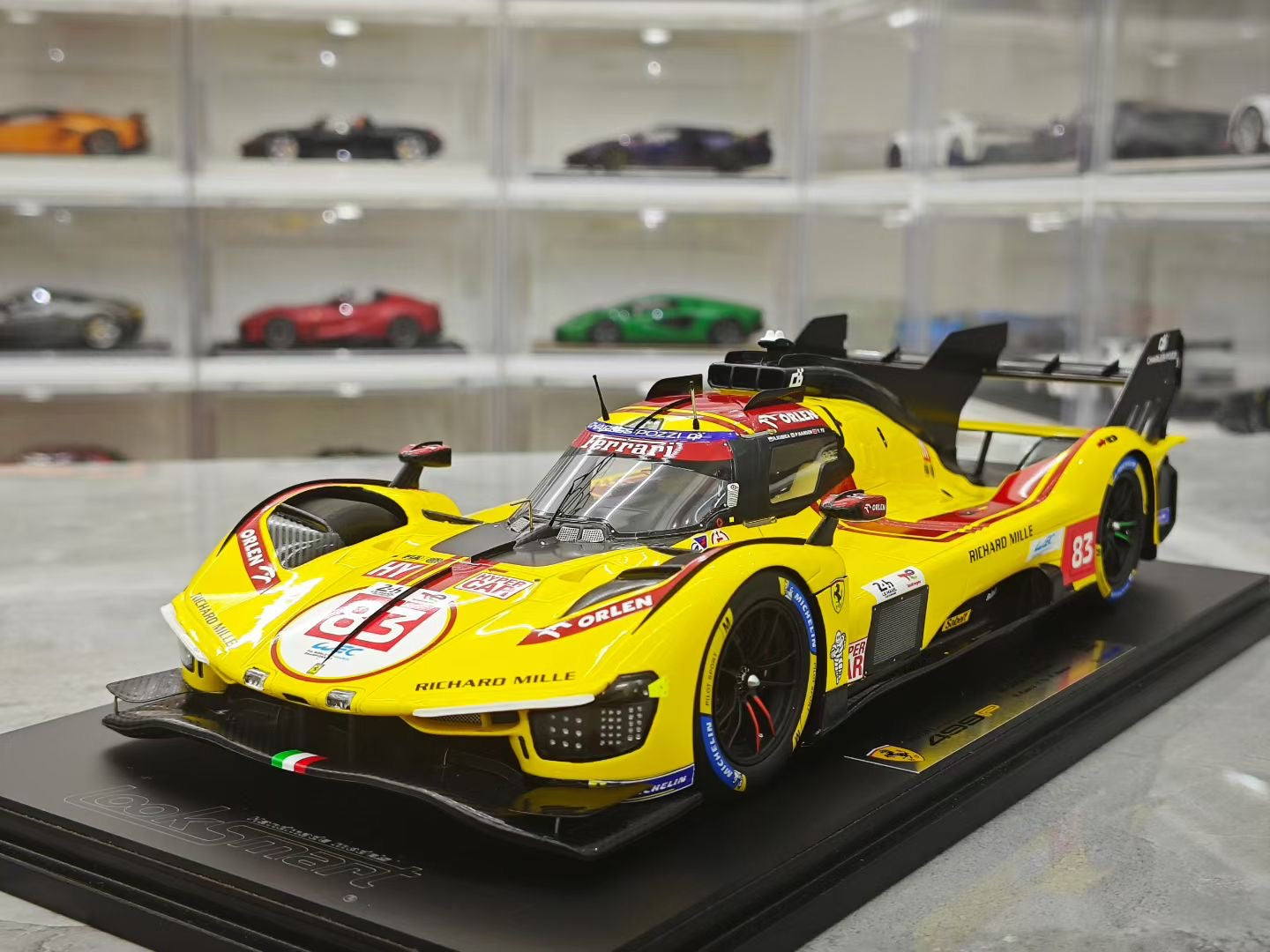 Looksmart 1/18 2025 Le Mans Victory Ferrari 499P Ye Yifei