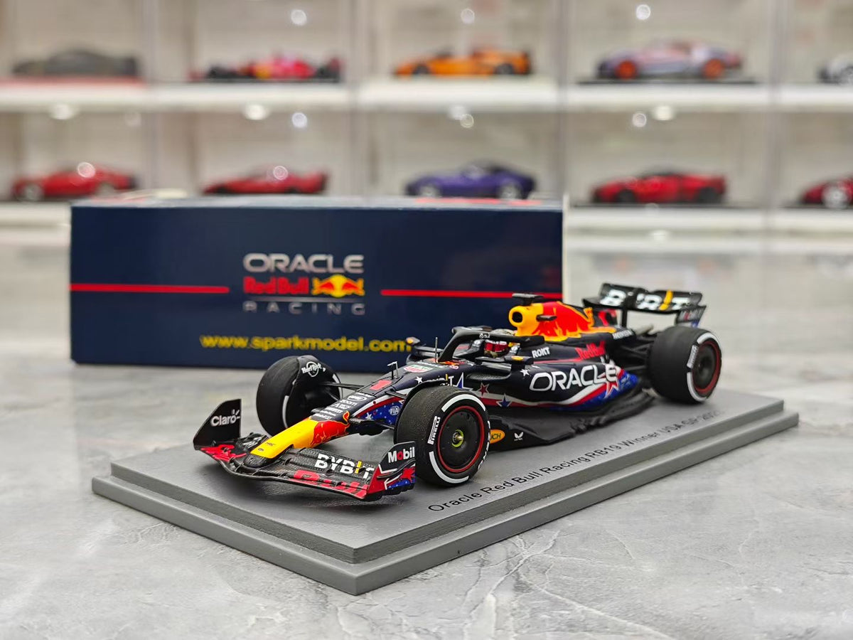 Spark 1:43 Red Bull RB19 (Verstappen) – 2023 US GP Special Livery (Winner)