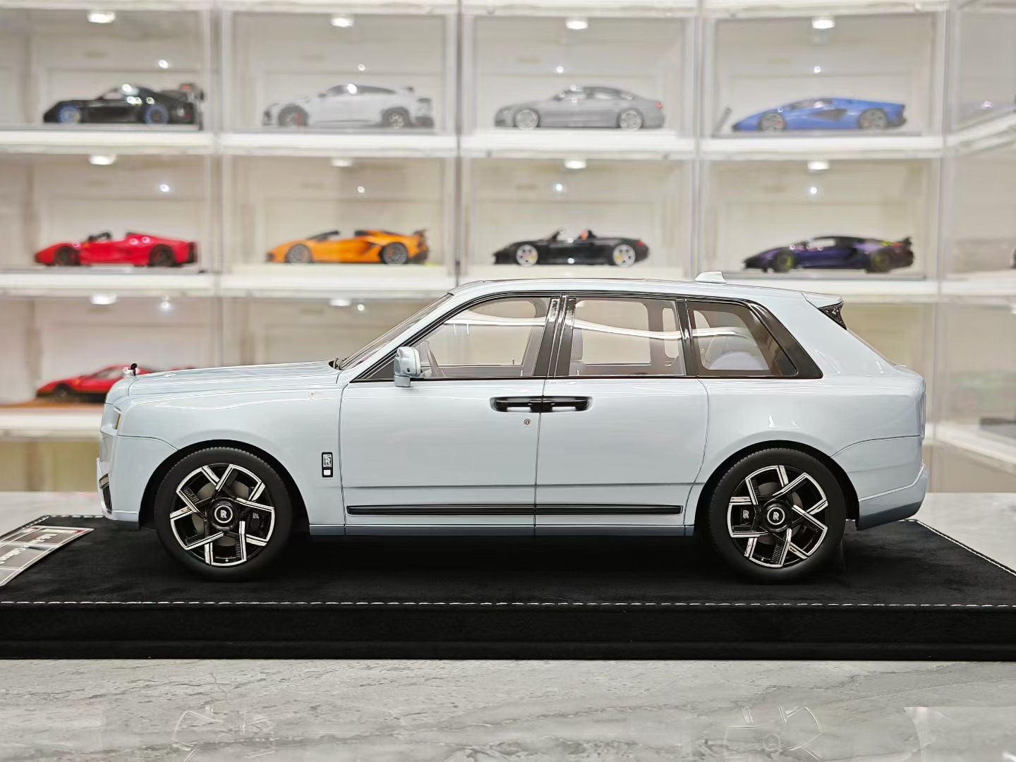 HH 1/18 Rolls-Royce Cullinan Second Generation BB Edition