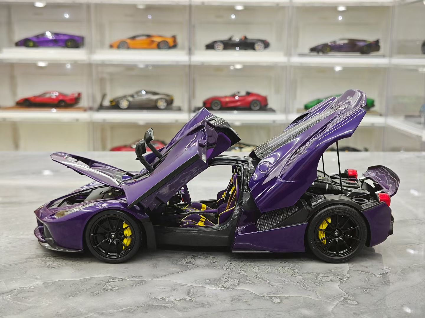 BBR 1/18 Ferrari LaFerrari Dubai Purple Alloy Full Open
