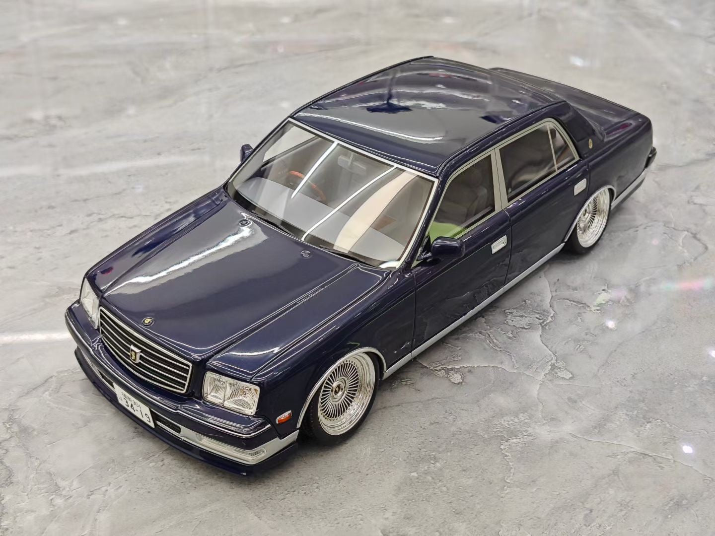 OTTO 1/18 Toyota Century V12 Resin