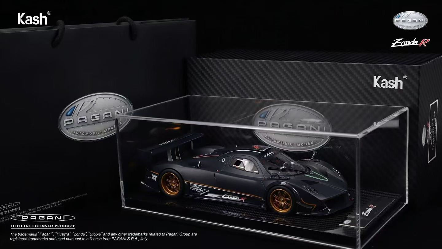 Kash Model proudly presents the 1/18 scale Pagani Zonda R matte carbon fiber black model