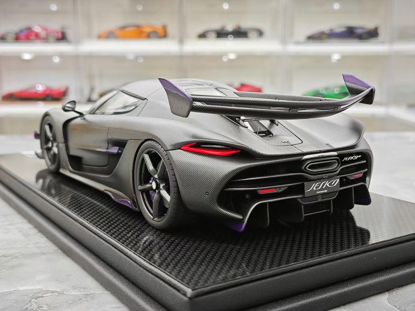 Frontiart 1/18 Koenigsegg Jesko