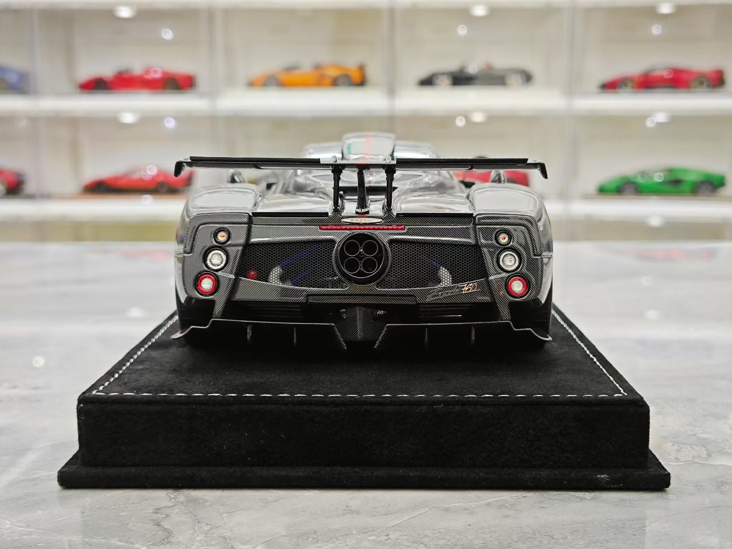 HH Model 1/18 Pagani Zonda 760